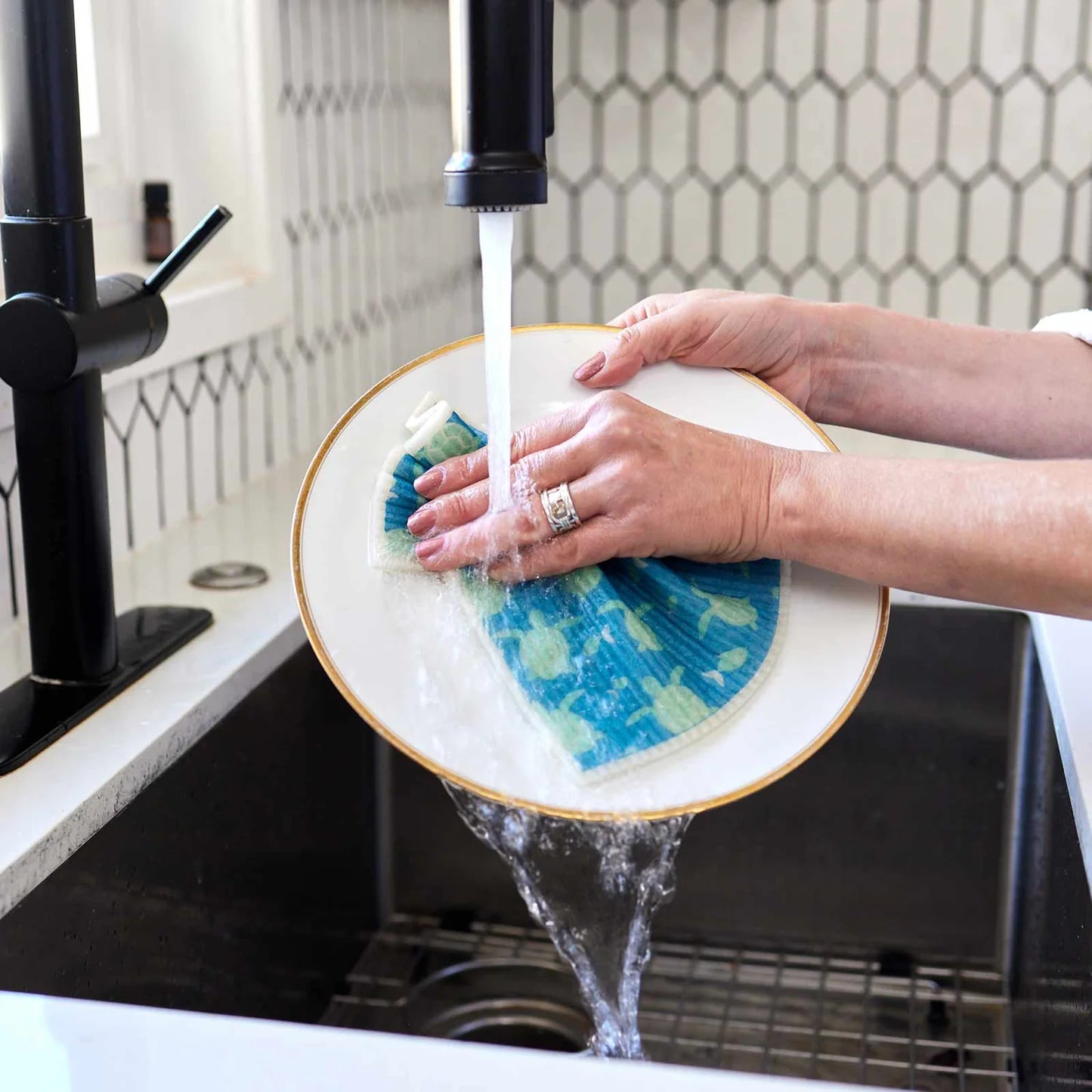 Eco-Friendly Blu Sponge Cloth Set of 2 | Save The Oceans