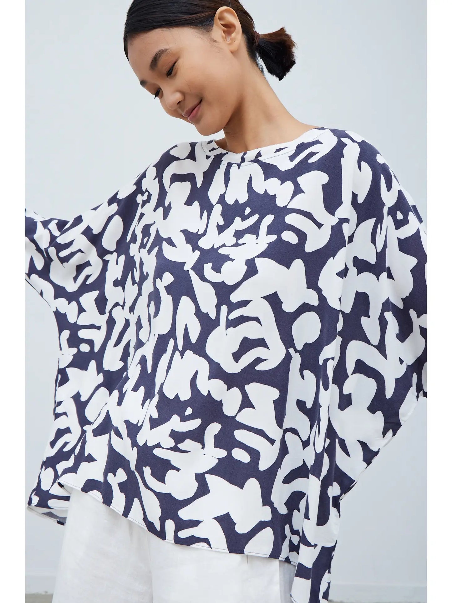 Smocked Sleeve Tent Tee