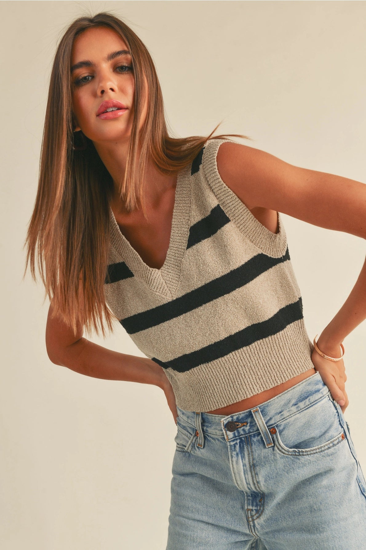 Striped Pattern Knitted Vest