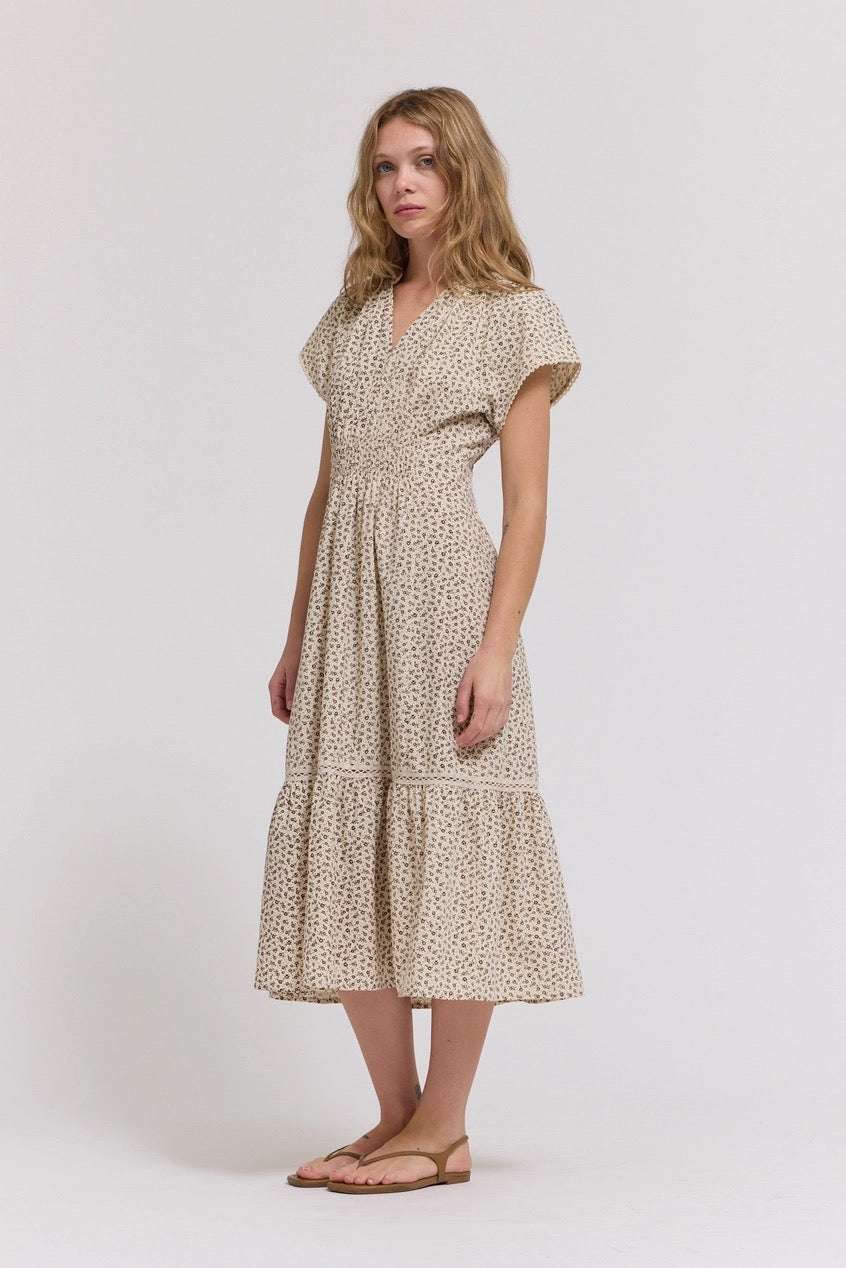 scallop midi dress Lifetime Ago Off White Mix Floral Scallop Midi Dress Large