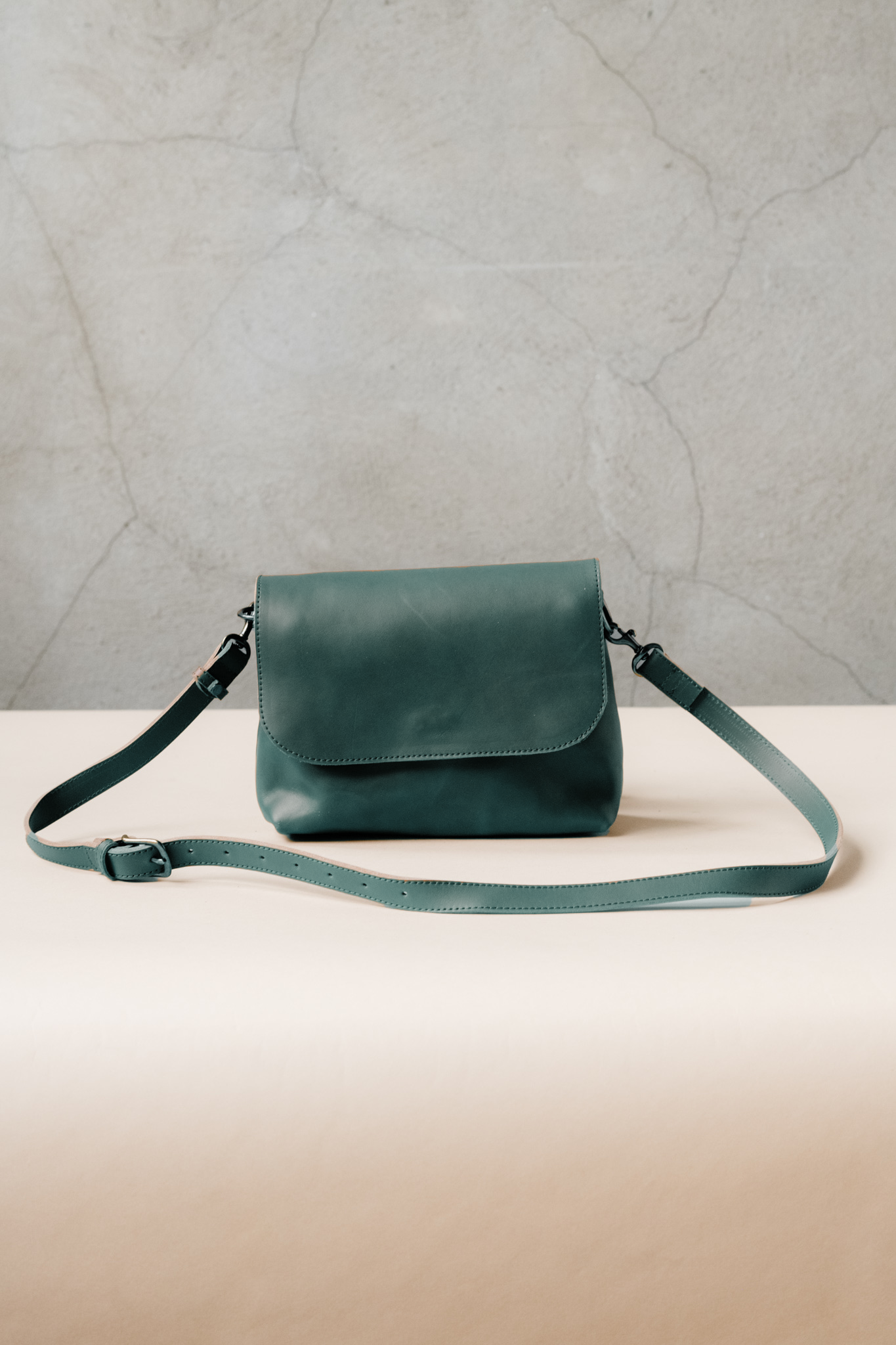 Perry Leather Shoulder Bag