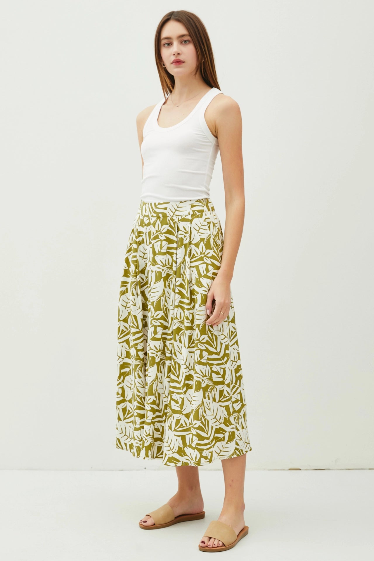 Tropical Print High Rise Pintucked Midi Skirt