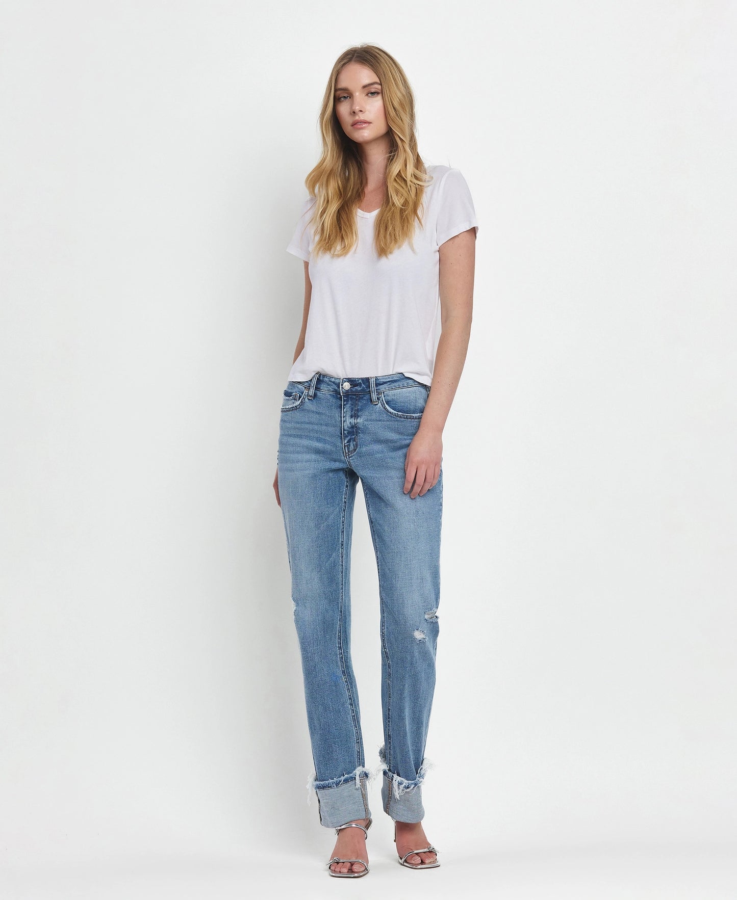 Mid Rise Cuffed Straight Jeans