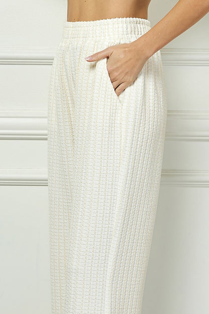 Textured Wide Crop Pants