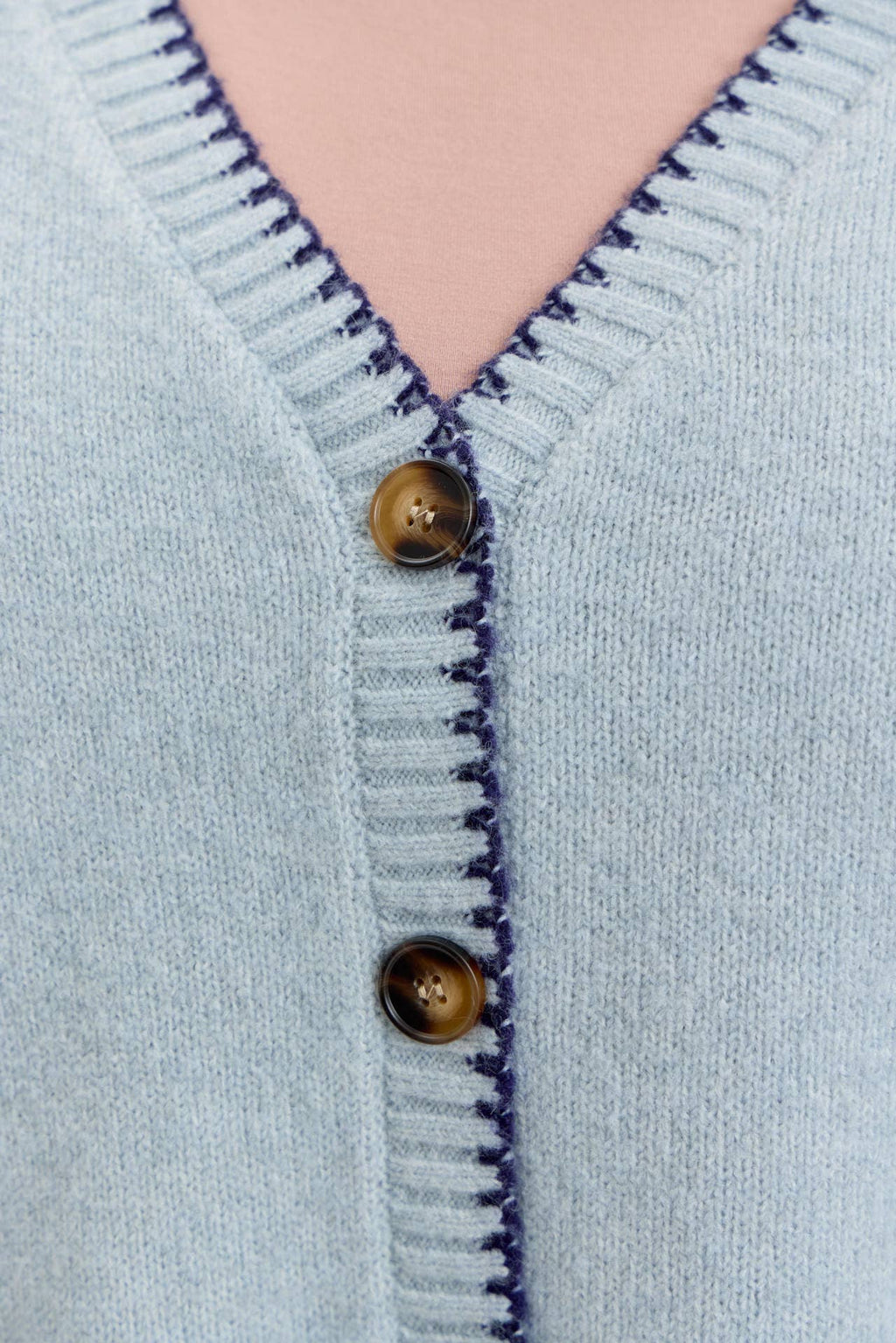 [PLUS] WOOL BLENDED MERROW STITCH BOXY CARDIGAN
