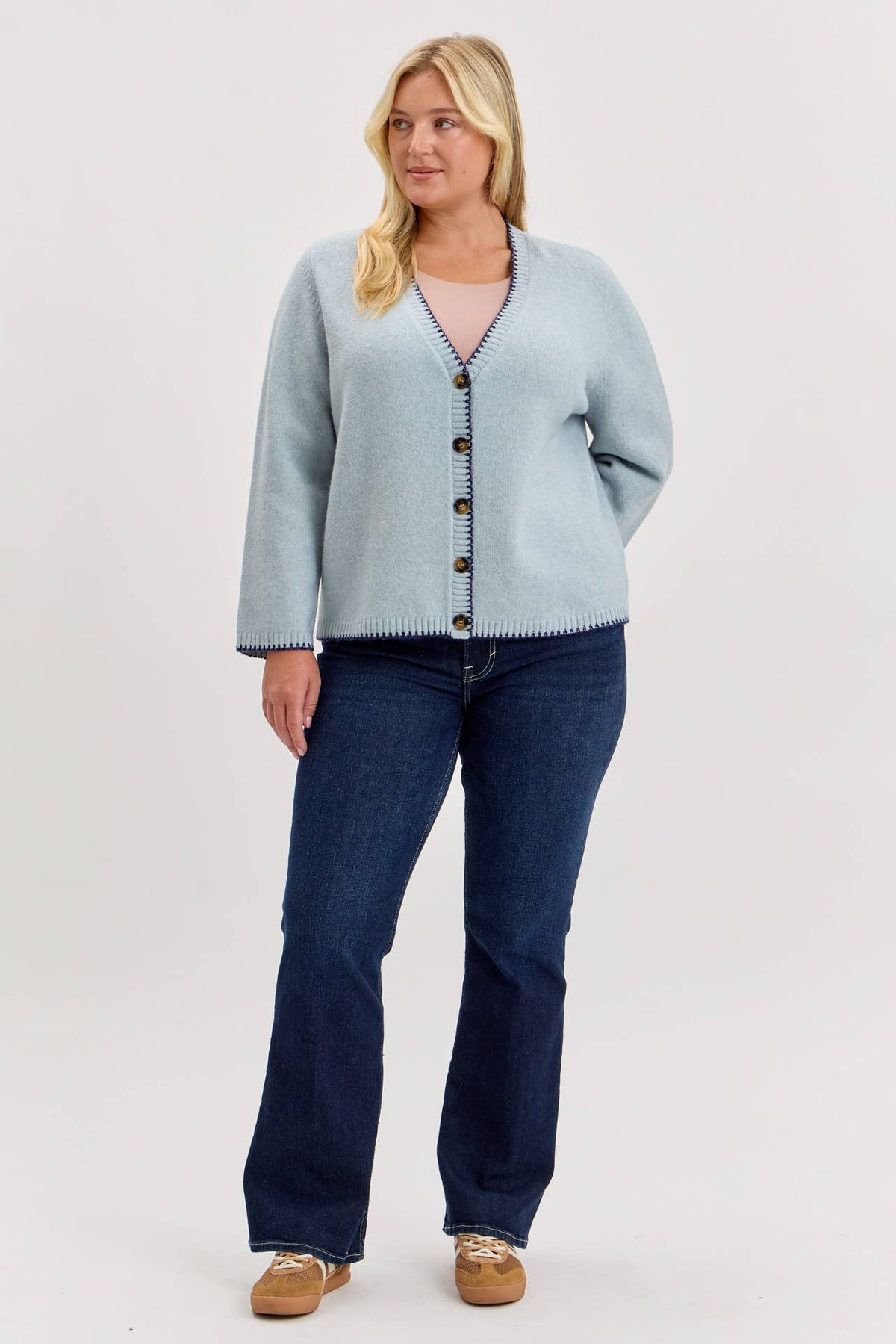 [PLUS] WOOL BLENDED MERROW STITCH BOXY CARDIGAN