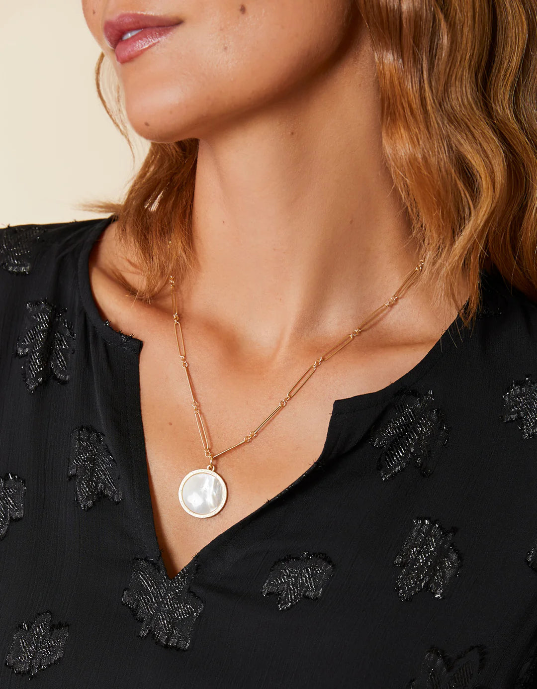 Franklin Necklace 24" Mother-of-Pearl