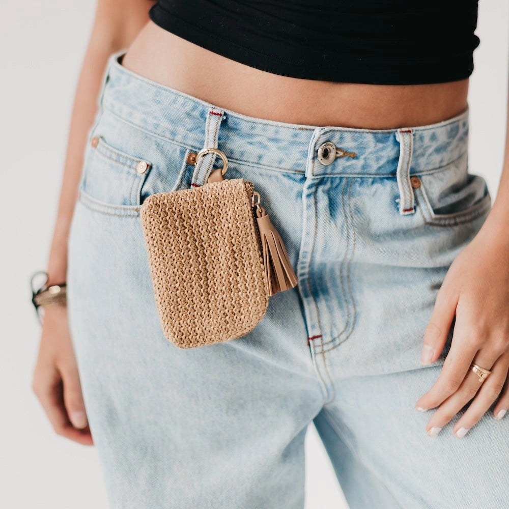 River Raffia Clippable Card Holder Wallet