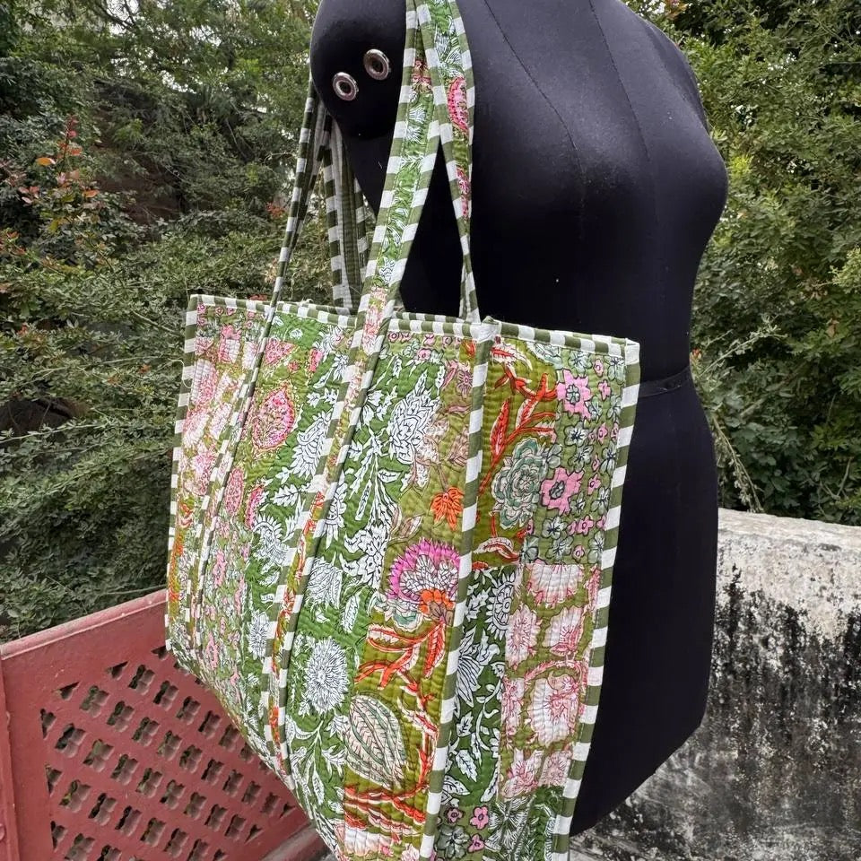 Machine Quilted Cotton Shopping Bags Patchwork Floral Print