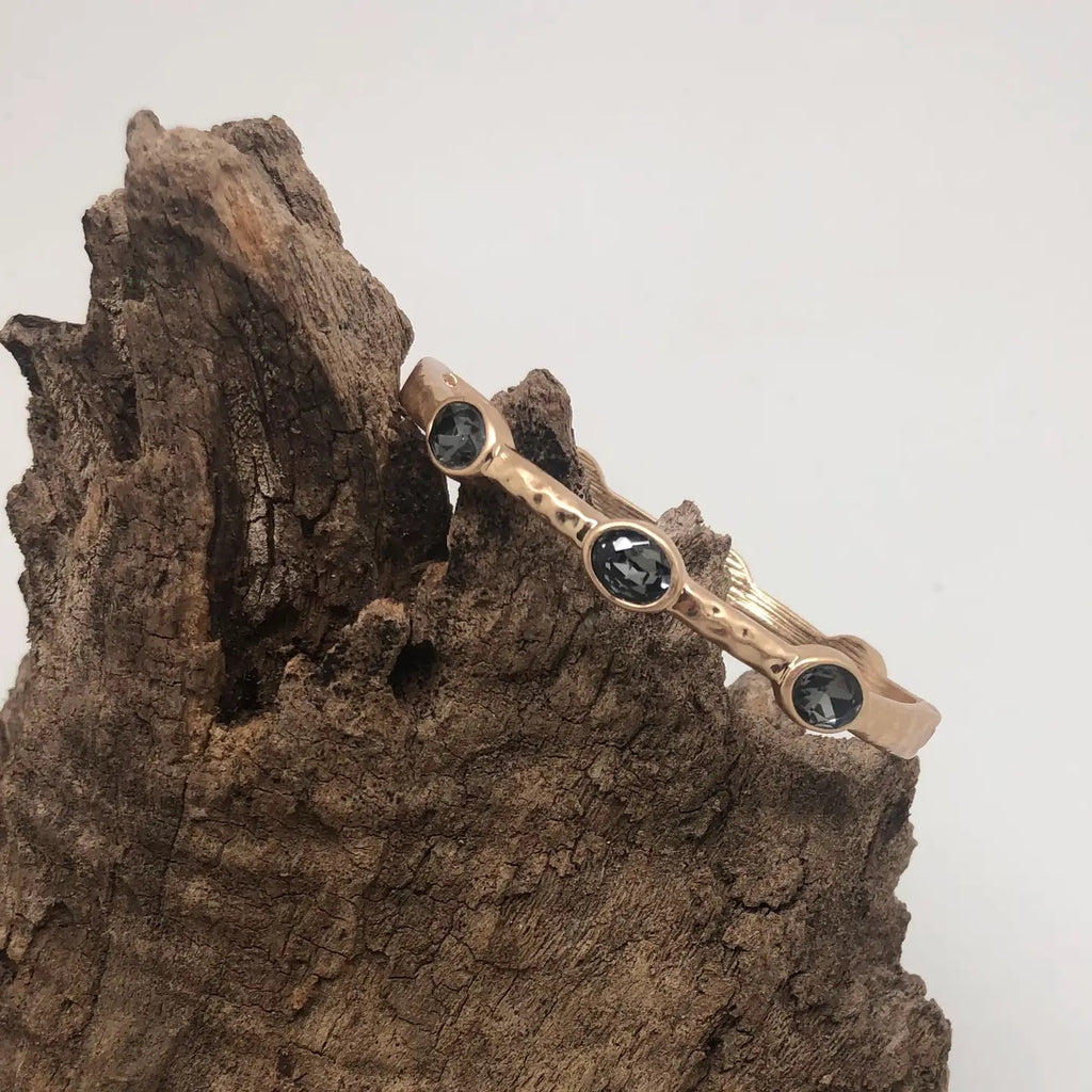 Bracelet 6 Glass Oval Midnight Matte Gold W/Safety Clasp Hook