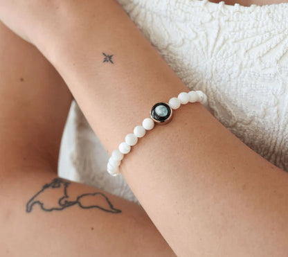 Lunar Gleam Bracelet | Gold