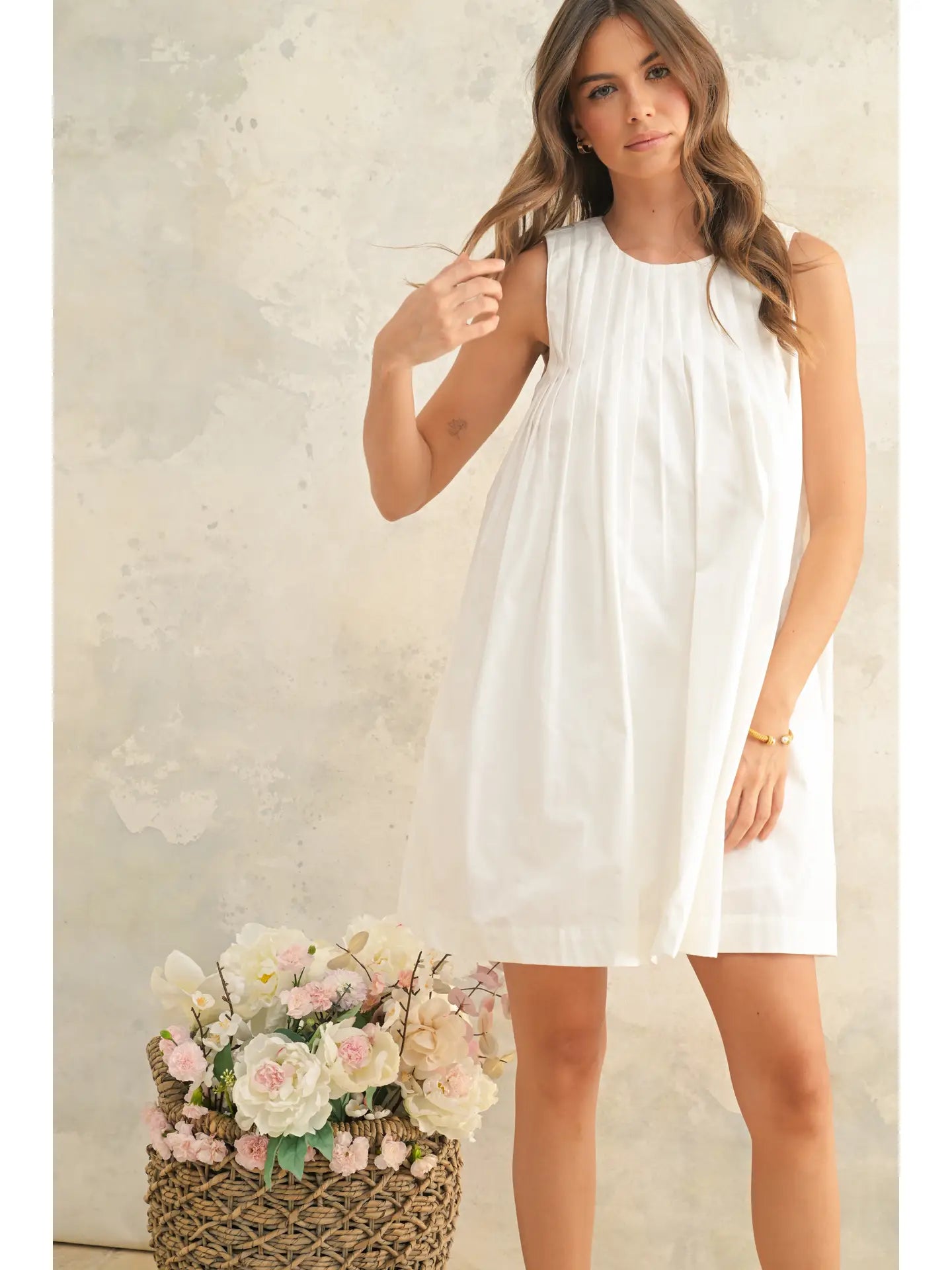 Pleated Detail Sleeveless Dress