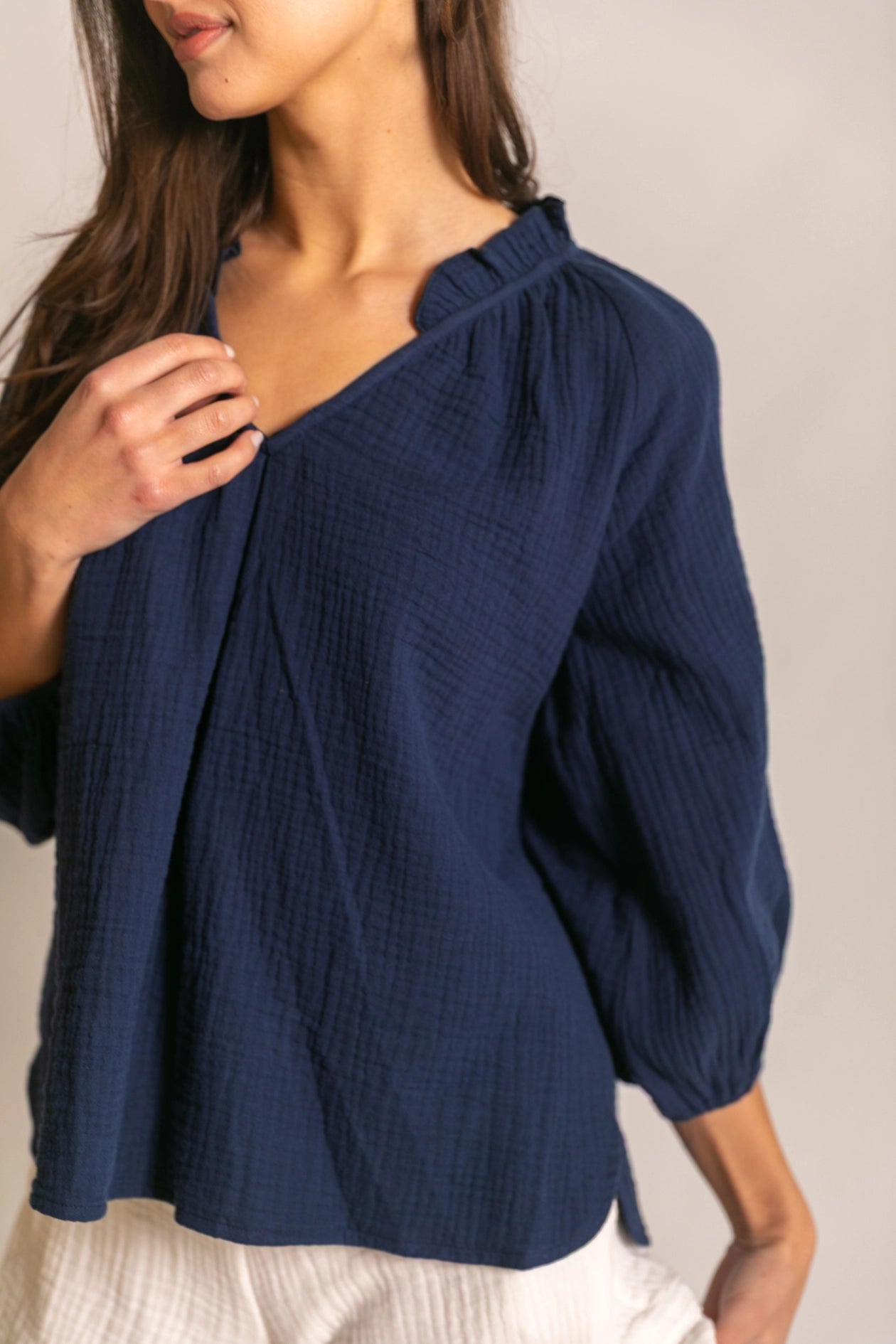 3-ply Cotton Gauze Ruffled neck 3/4 Sleeve Top