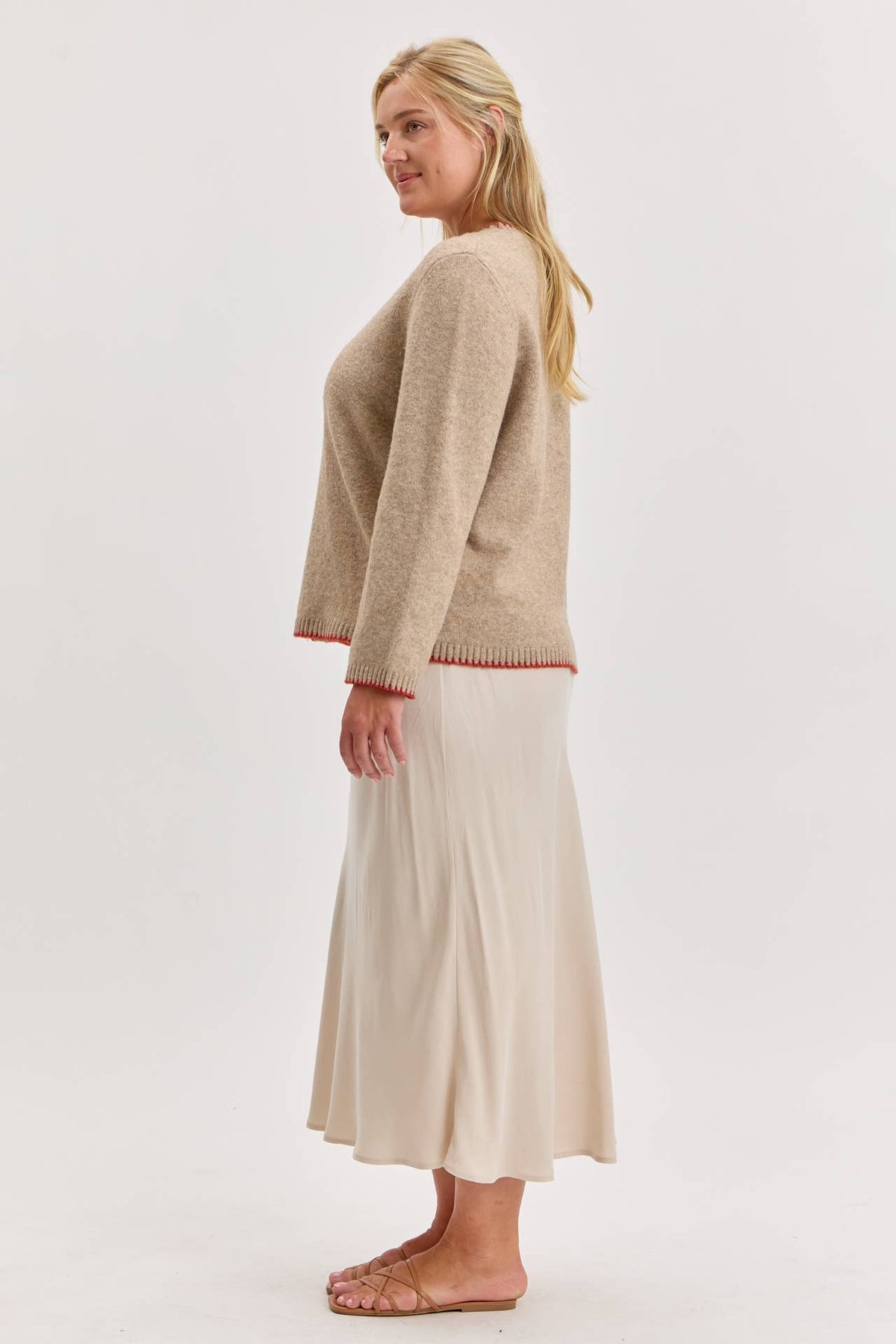[PLUS] WOOL BLENDED MERROW STITCH BOXY CARDIGAN