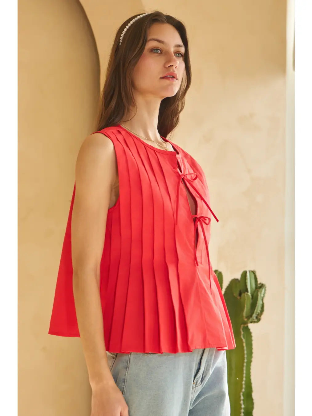 Plus | Solid Poplin Pleated Sleeveless Top
