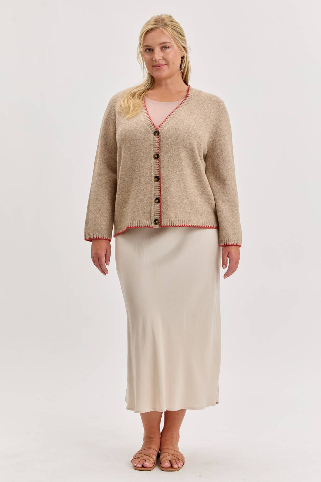 [PLUS] WOOL BLENDED MERROW STITCH BOXY CARDIGAN
