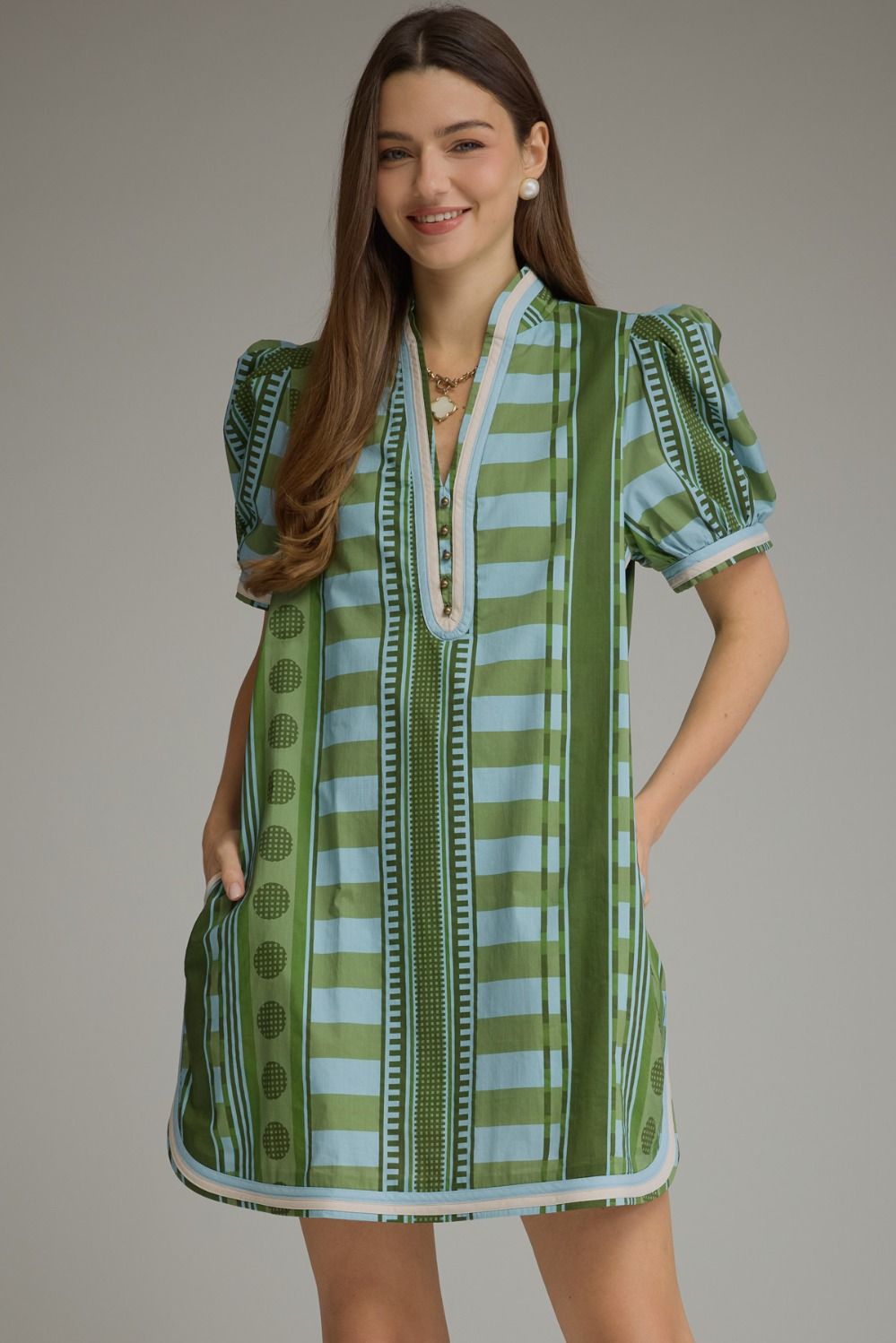 Printed short puff sleeve mini dress