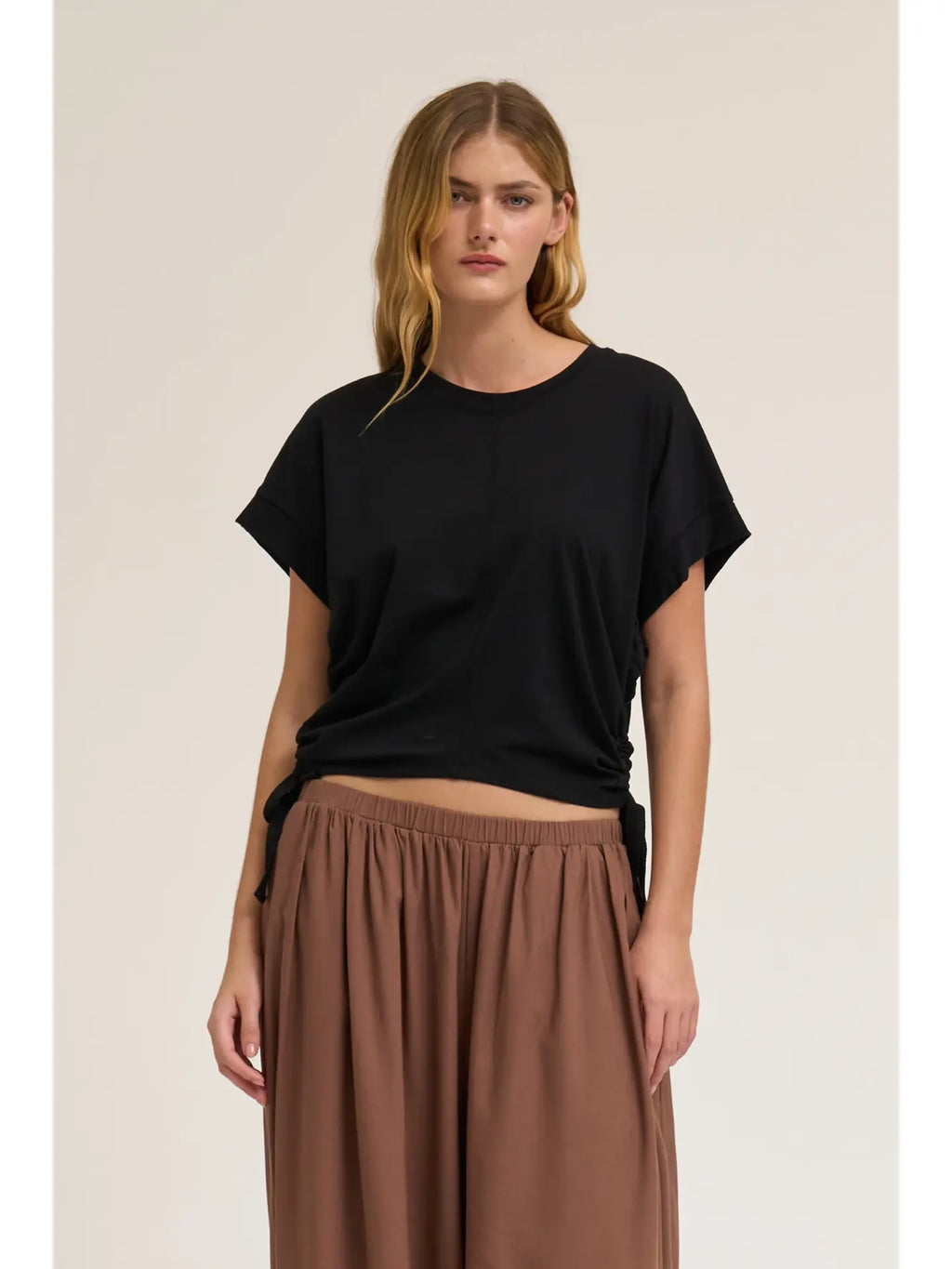 Side Scrunch Tee