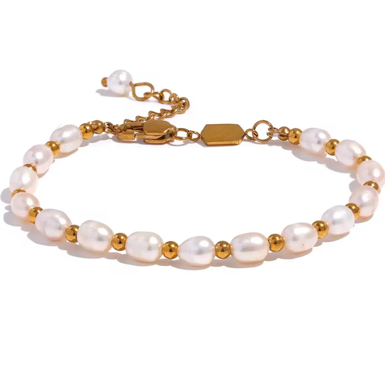 Fresh Water Pearl & Gold Bracelet