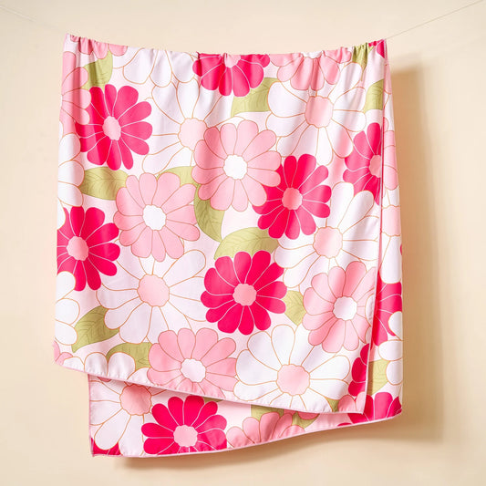 Quick-Dry Beach Towel | Daisy Craze Hot Pink