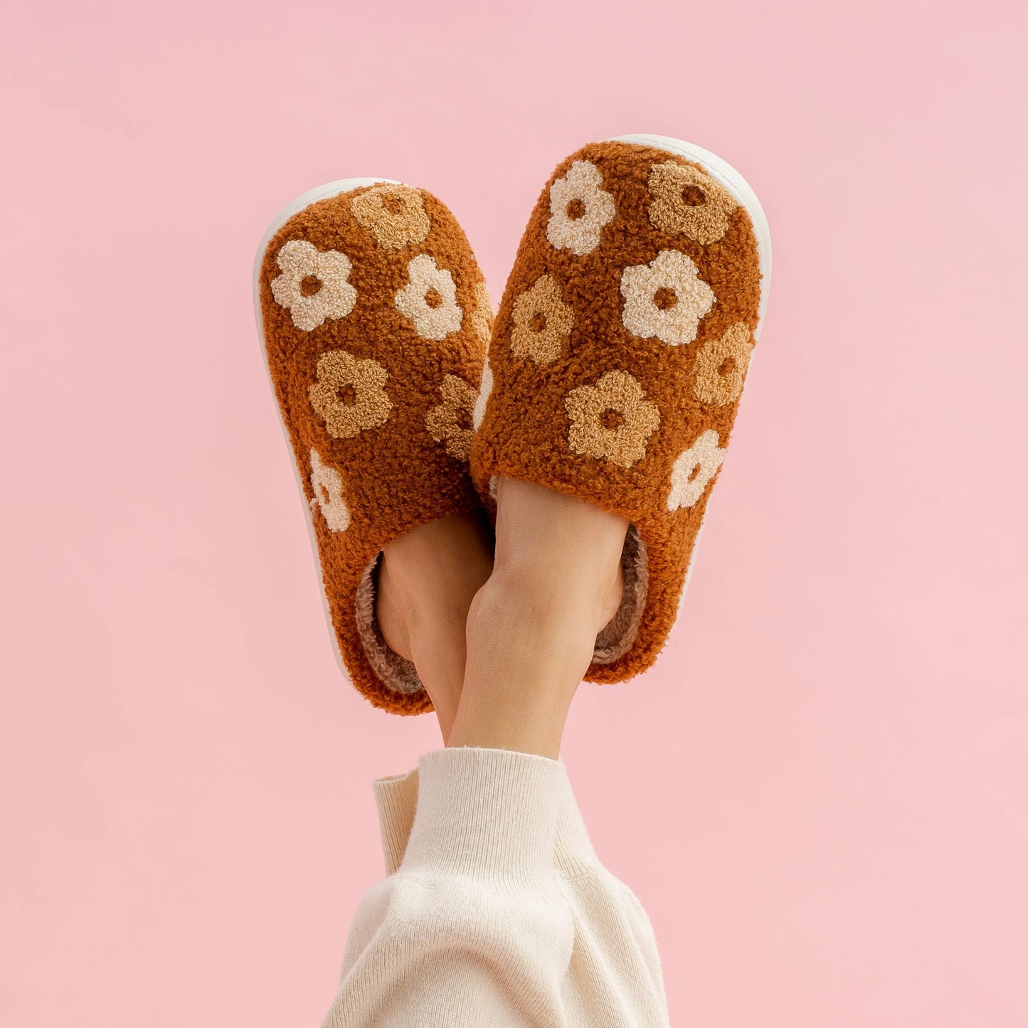 Fuzzy Slippers | Brown Flower