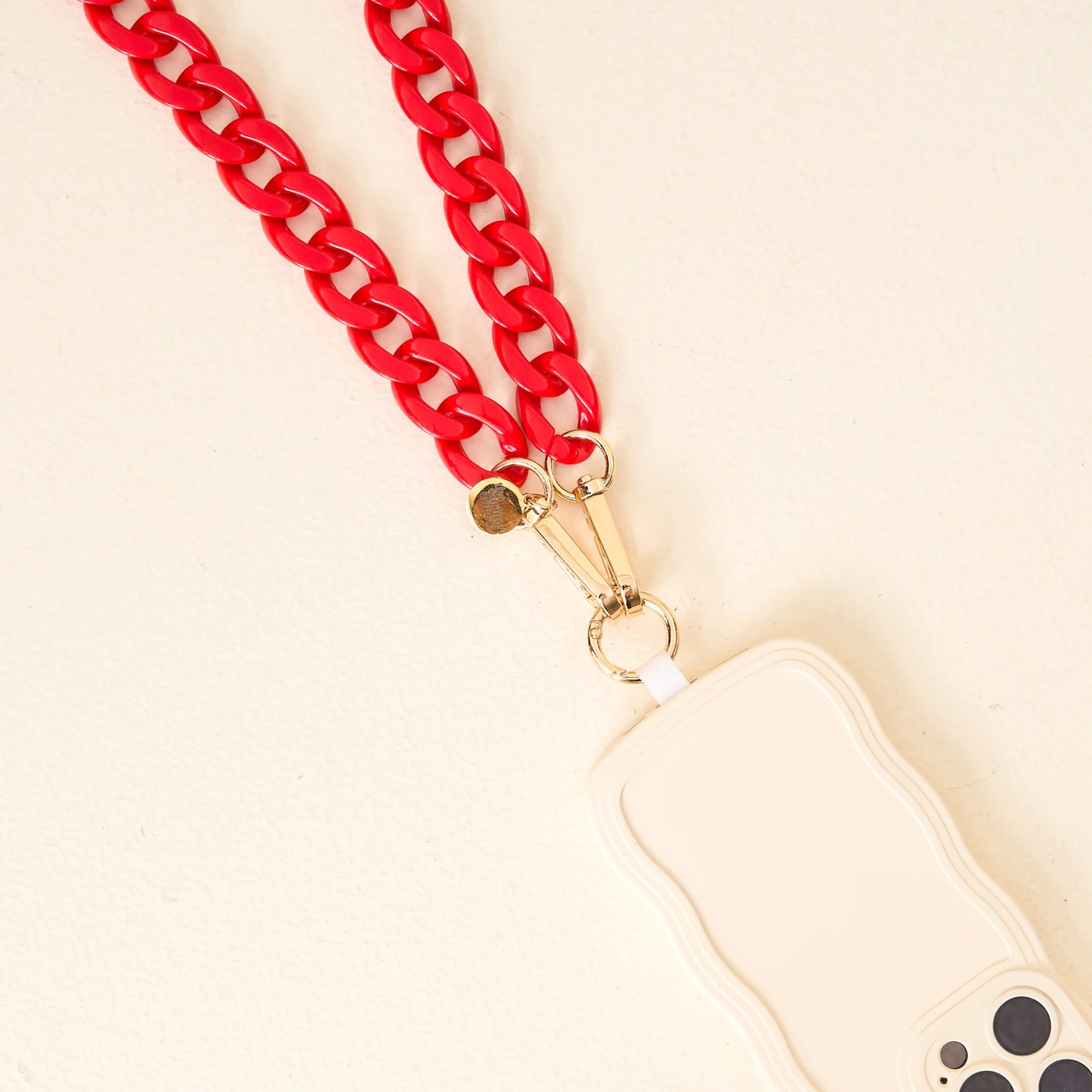 Hold the Phone Crossbody Chain | Red